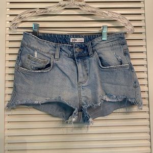 authentic denim ZARA Trf jeans shorts.